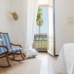 Petit Petra-rentallorca Bed and breakfast